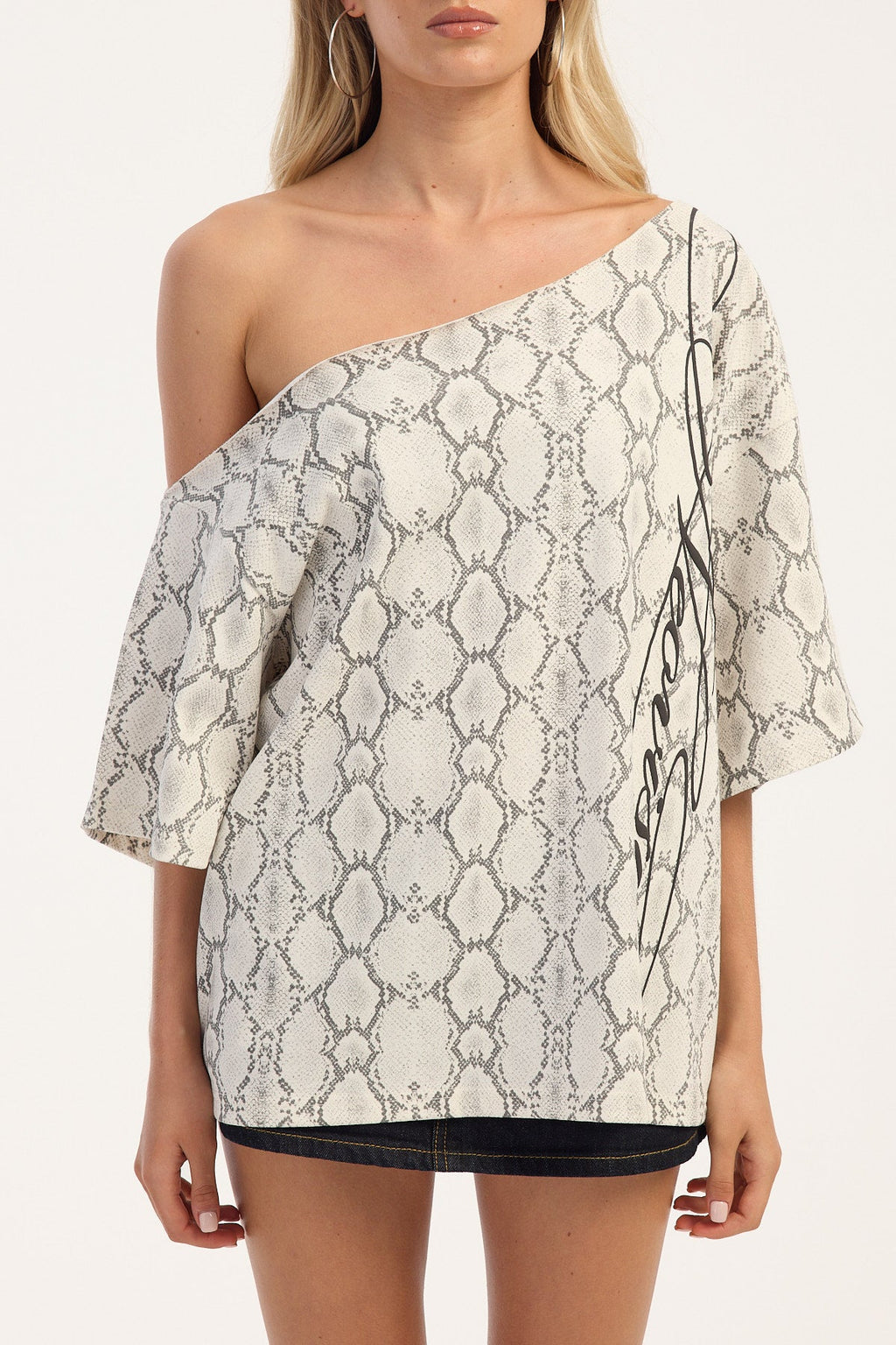 Neovision Deadly Intent Off Shoulder Relaxed Tee Cream Print